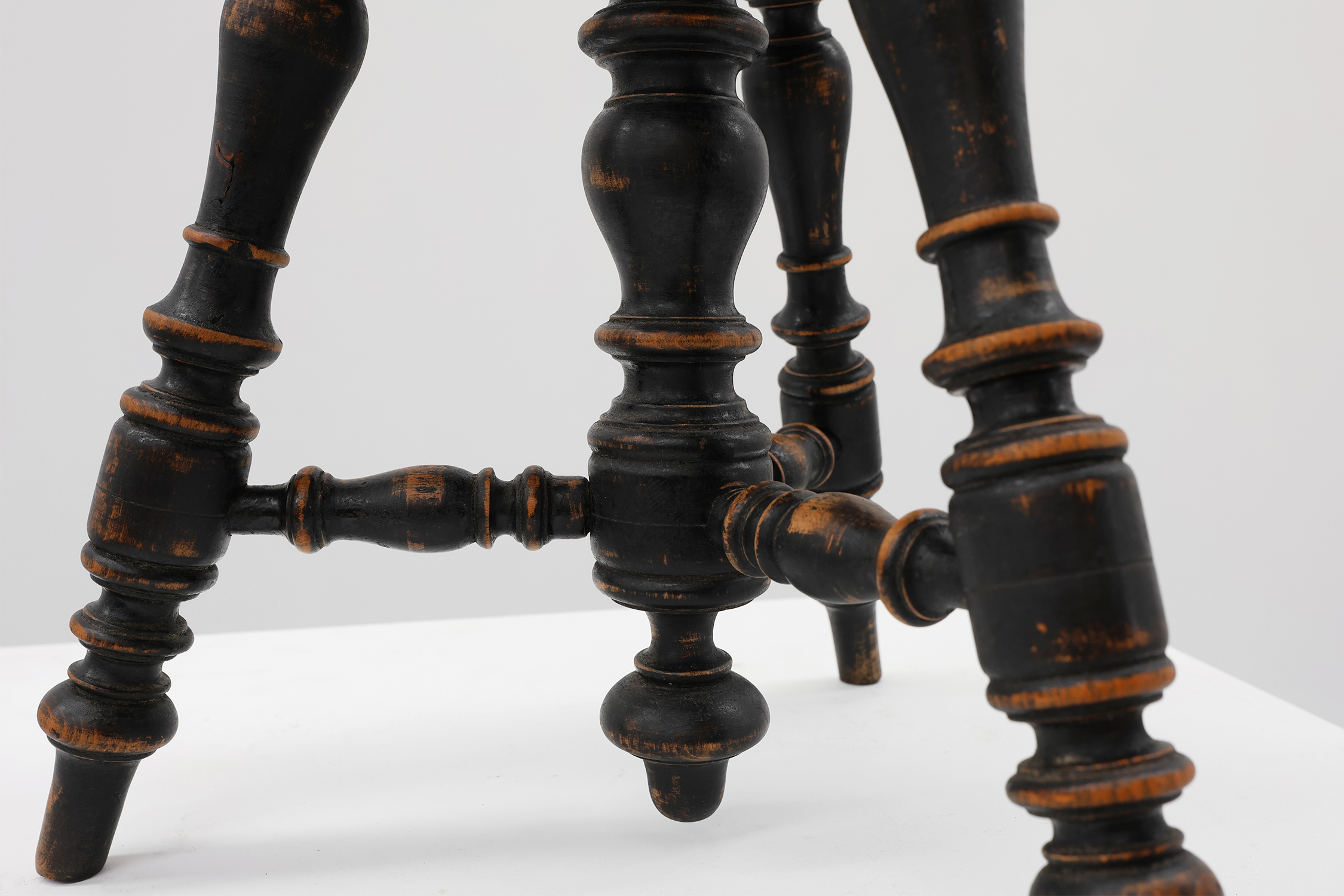 Art Deco adjustable piano stool with original upholstery, France 1920sthumbnail